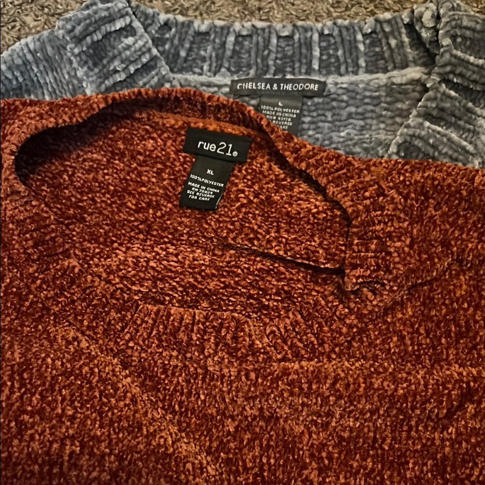 Rue21 Men's Rust Sweater